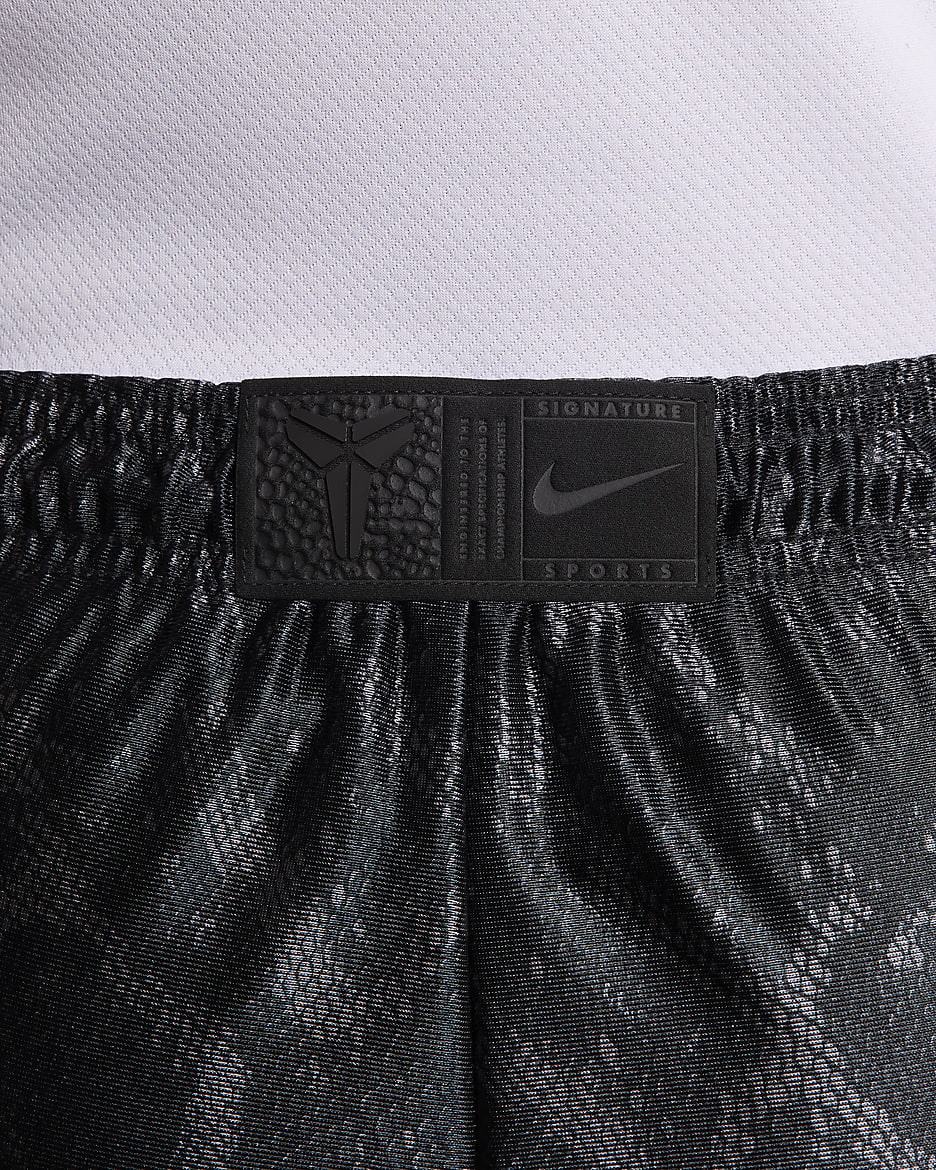 Shorts de basquetbol Nike Dri FIT Standard Issue de 15 cm reversibles para hombre Kobe. Nike